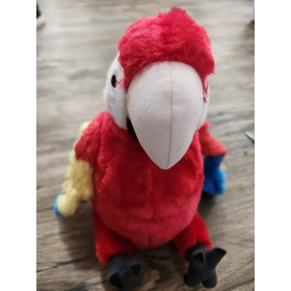 Wild Republic scarlet macaw