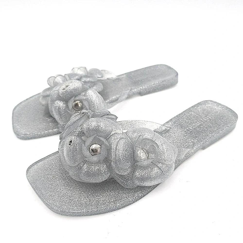 Jeffrey Campbell silver floral thing sandals size 7