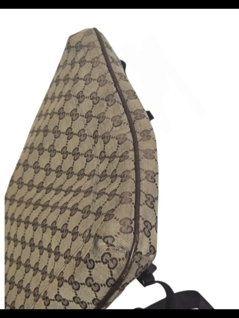 Gucci classic messenger