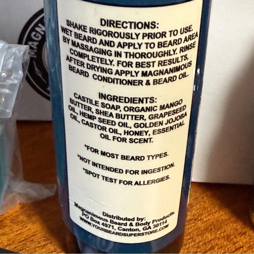 NIB MAGNANIMOUS Beardpoo & Conditioner Beard Oil and TROPICAL TEAKWOOD Soap Set