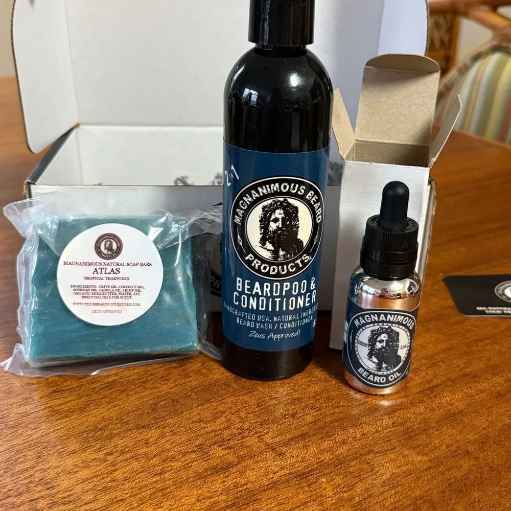 NIB MAGNANIMOUS Beardpoo & Conditioner Beard Oil and TROPICAL TEAKWOOD Soap Set