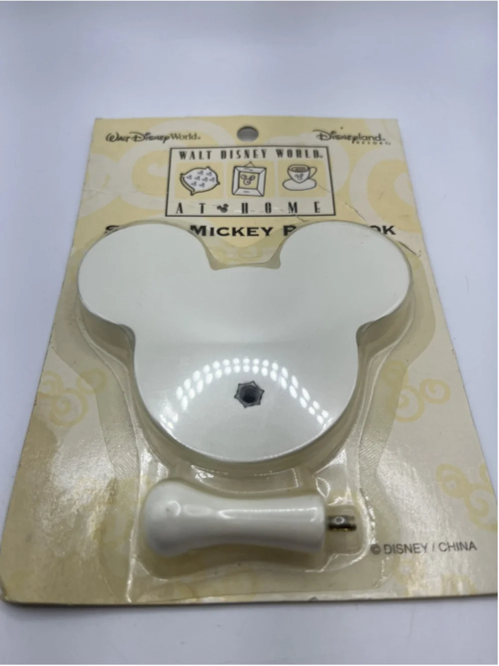 Walt Disney World Disneyland Mickey Peg Hook Home DECOR , WHITE SEE ALL