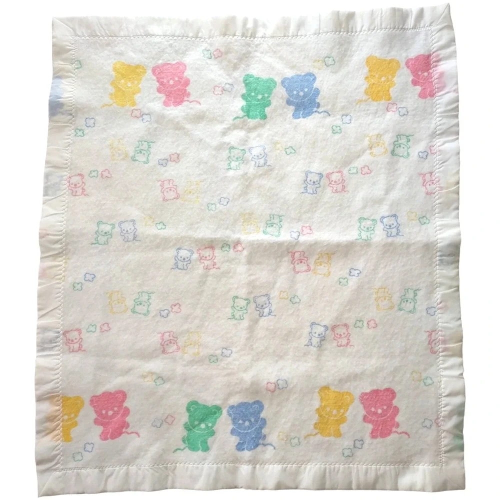 VTG Beacon White Acrylic Bear Blanket Blue Green Yellow Pink Nylon Trim WPL 1675