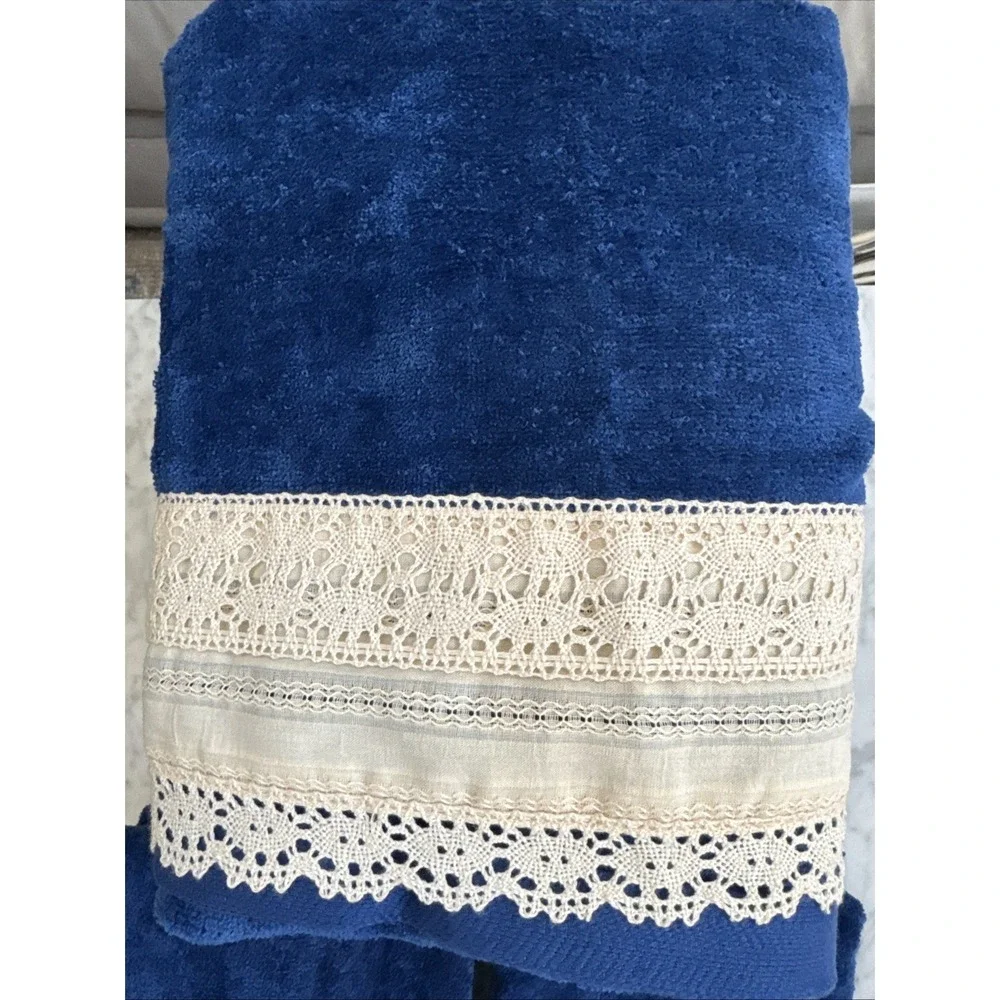 The Bathworks appreciate lace charming