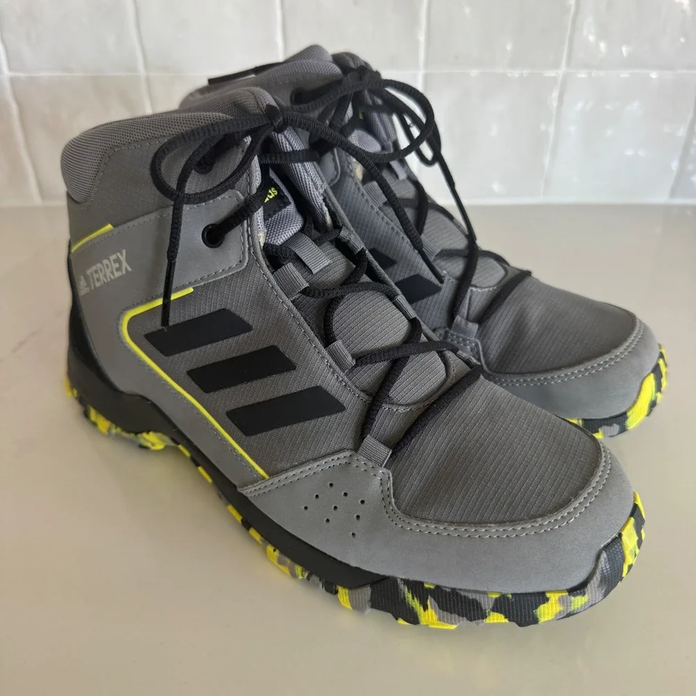 Adidas Terrex Hyperhiker Hiking Boots Boys Youth 6 Grey Black Yellow Mid Top EUC