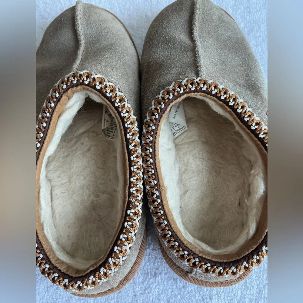 UGG soft warm