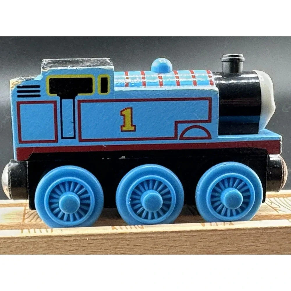 Thomas & Friends year magnets shows