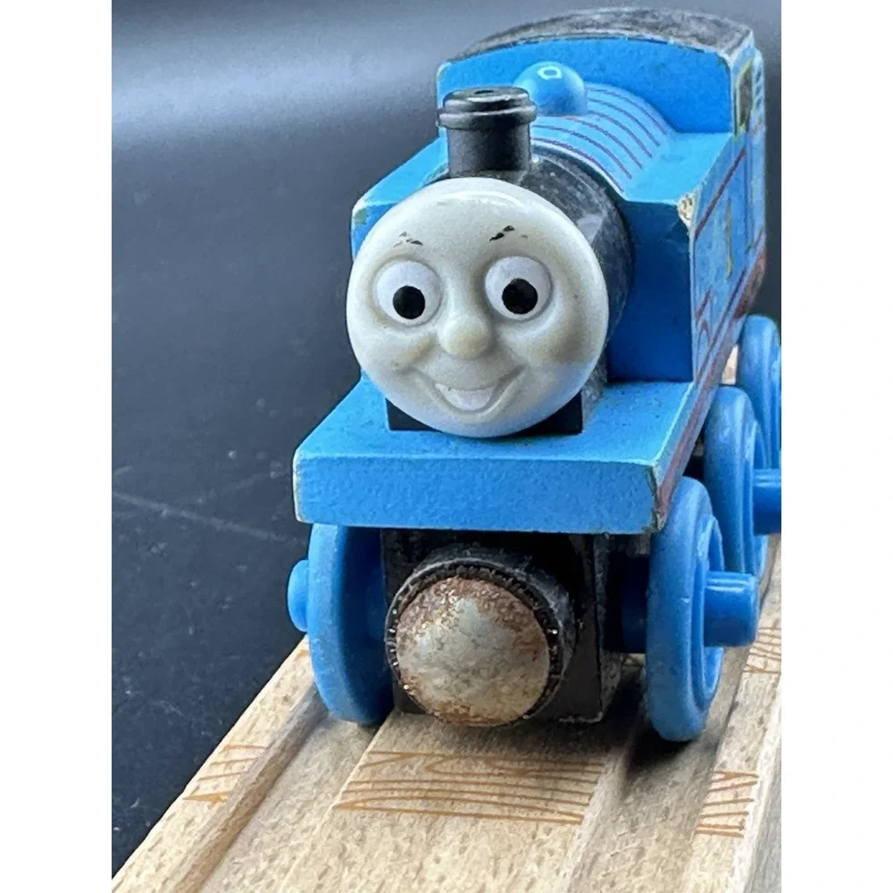 Thomas & Friends gullane from railway