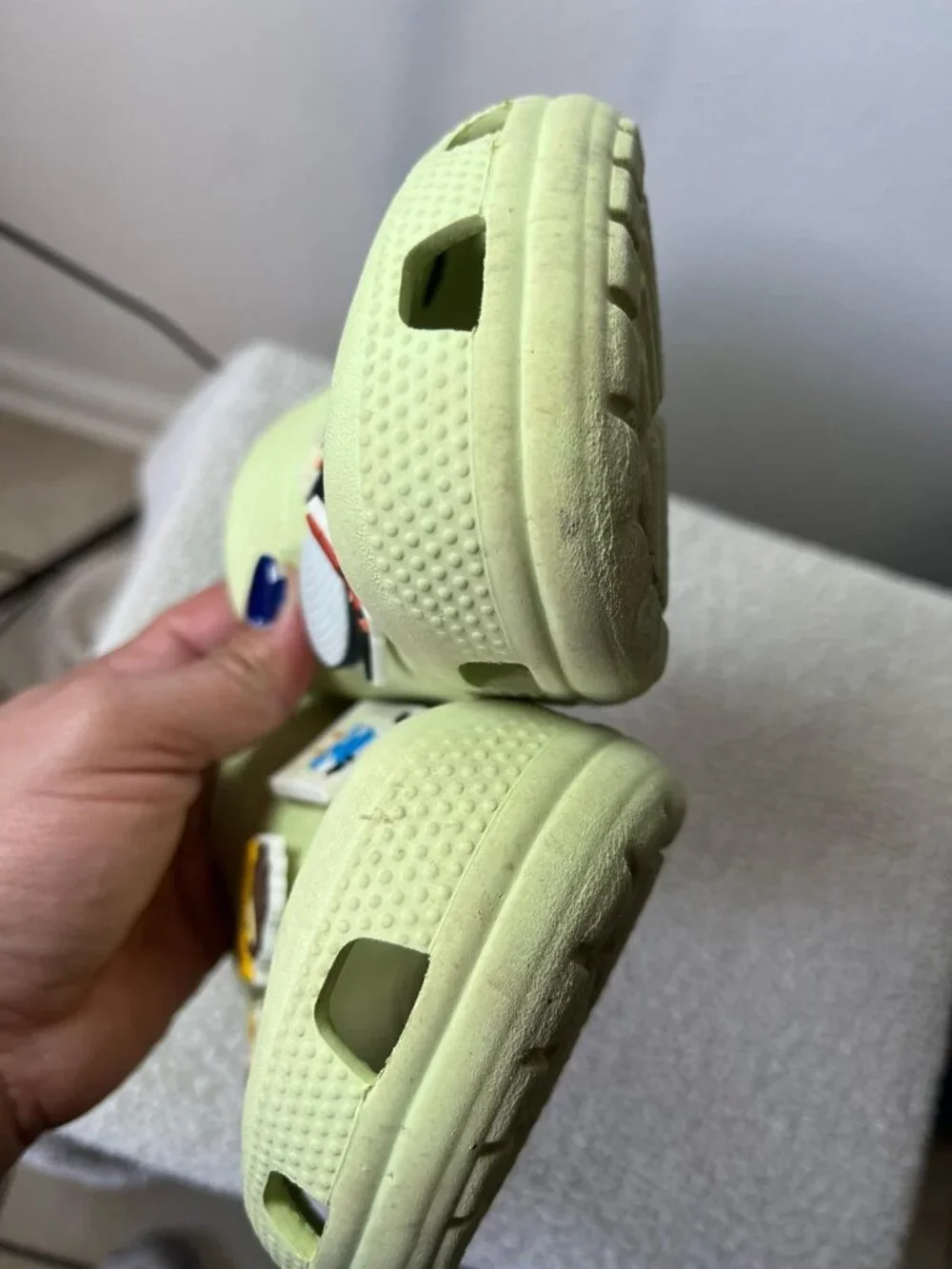 CROCS unisex green