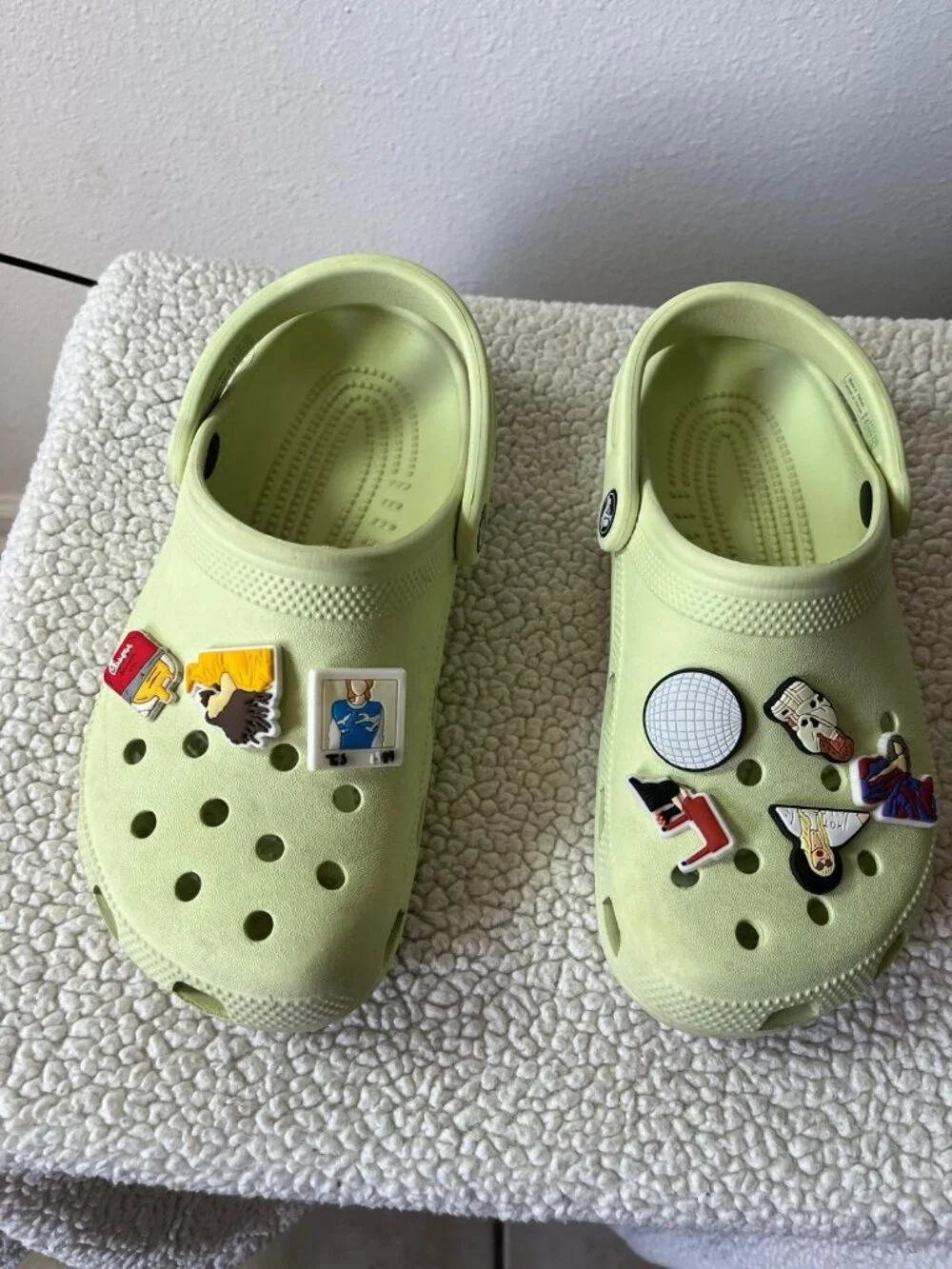 CROCS unisex green