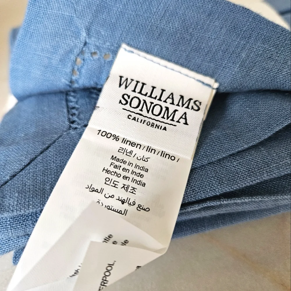 Williams Sonoma Blue Napkin Set