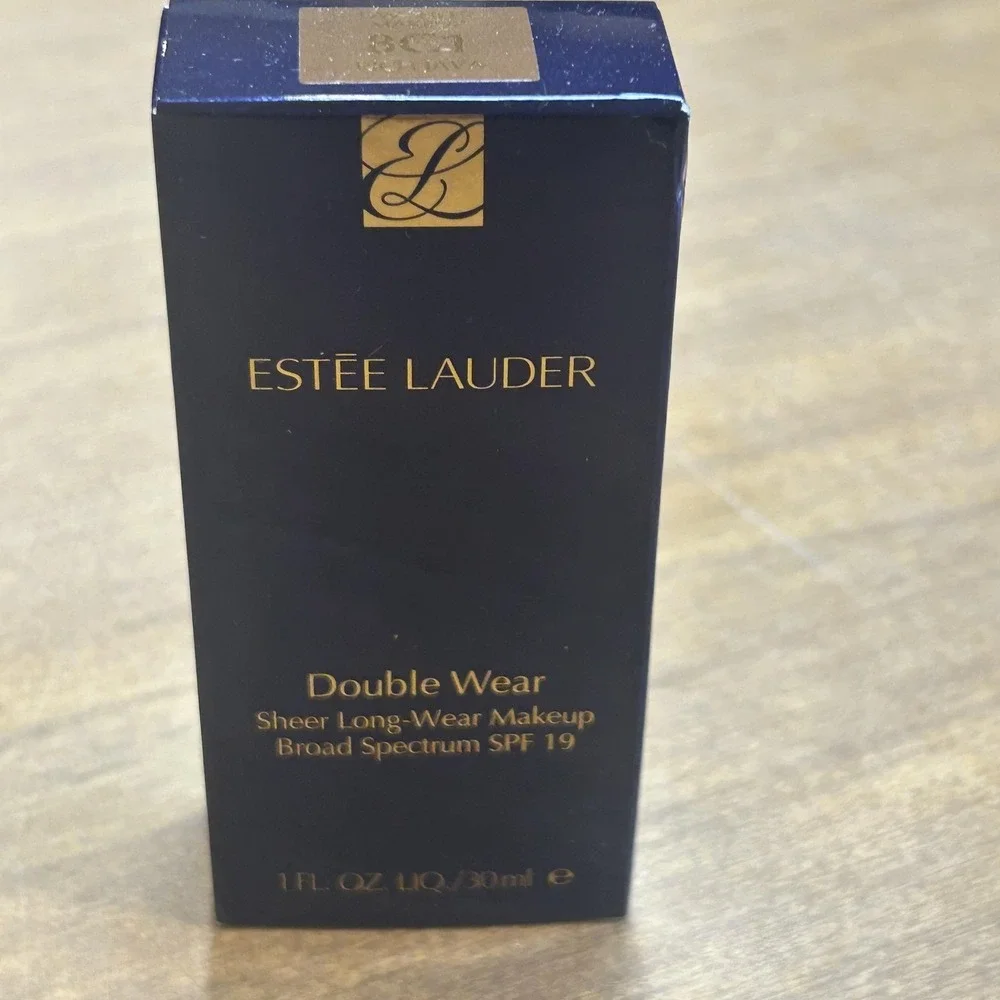 Estee Lauder Double Wear Sheer Makeup Foundation 8C1 Rich Java 1oz 30ml SPF 19