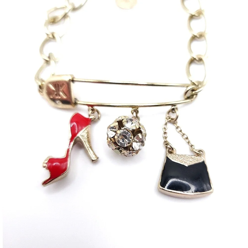 Kardahian Kollection add playful