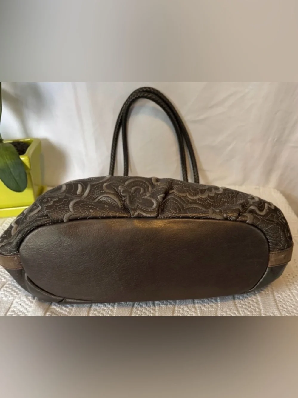 crafted bronze zip