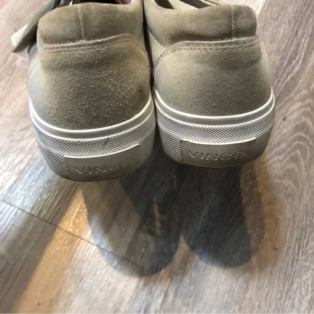 Vince snap closure
