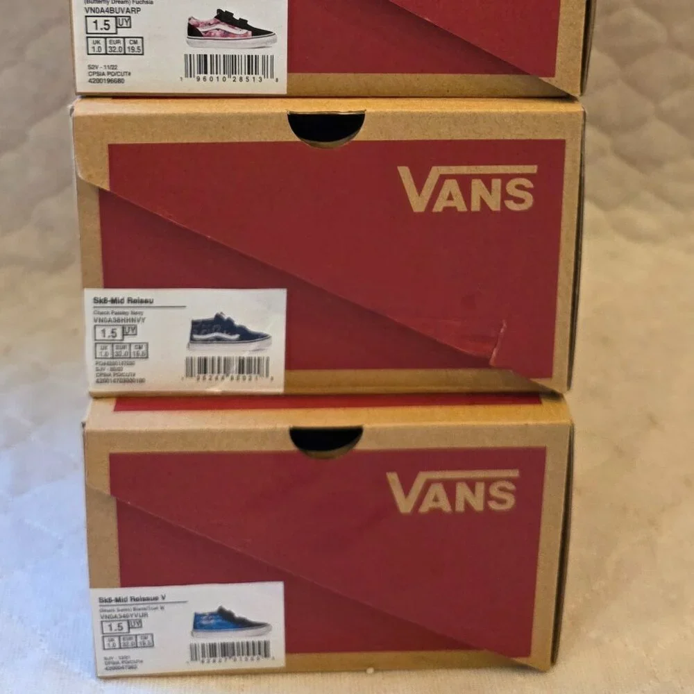 Vans no shoes