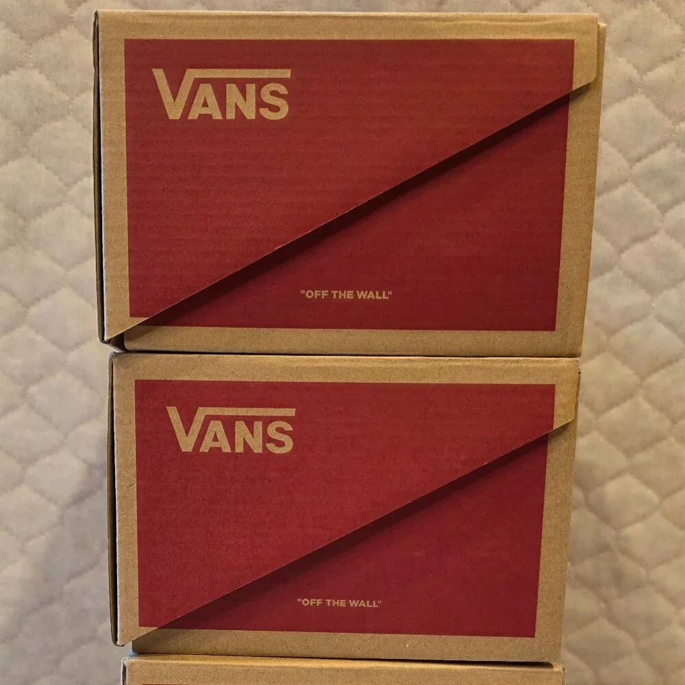Vans no shoes