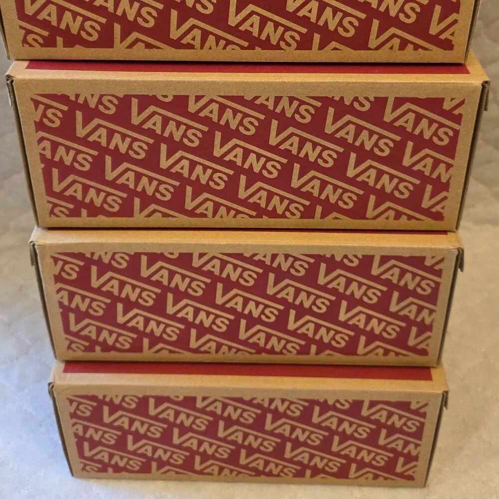 Vans no shoes