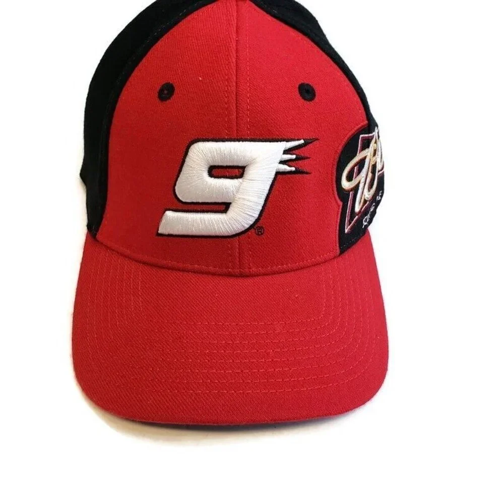 NASCAR Chase Authentics Budweiser King of Beers Kasey Kahne #9 Flex Fit Cap Hat