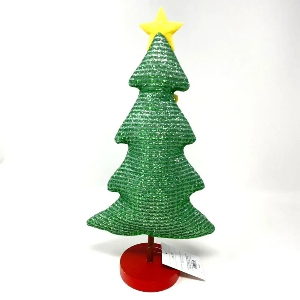 Target mantle decor