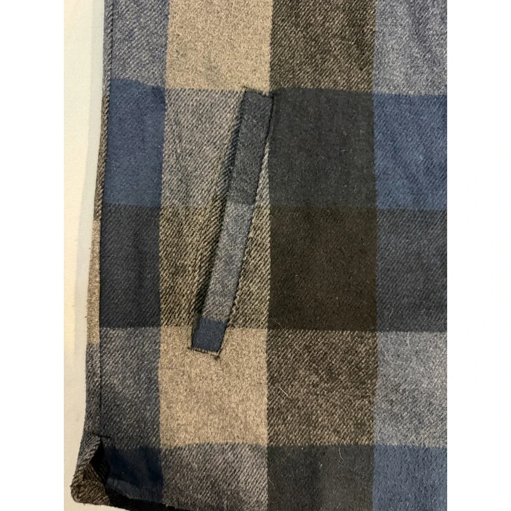 Revolution item details