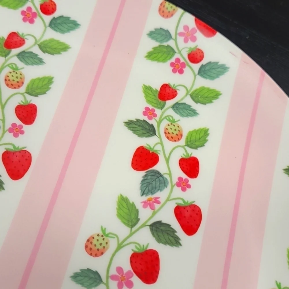 8pc Harvest Green Studio Strawberry Blossom Eco Melamine Dinner Plate & Bowl Set