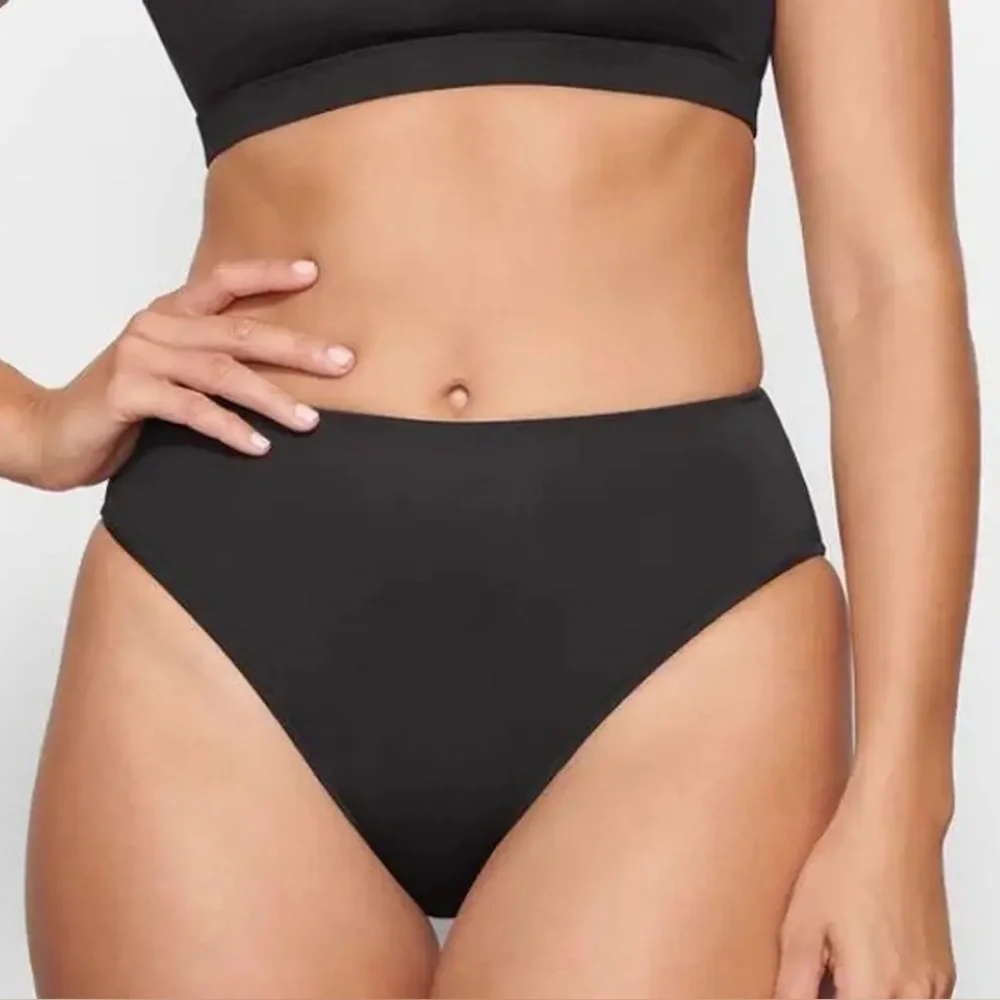 NWT‎ SKIMS Signature Recycled Swim Mid Waist Bottom Black Onyx Size 2x