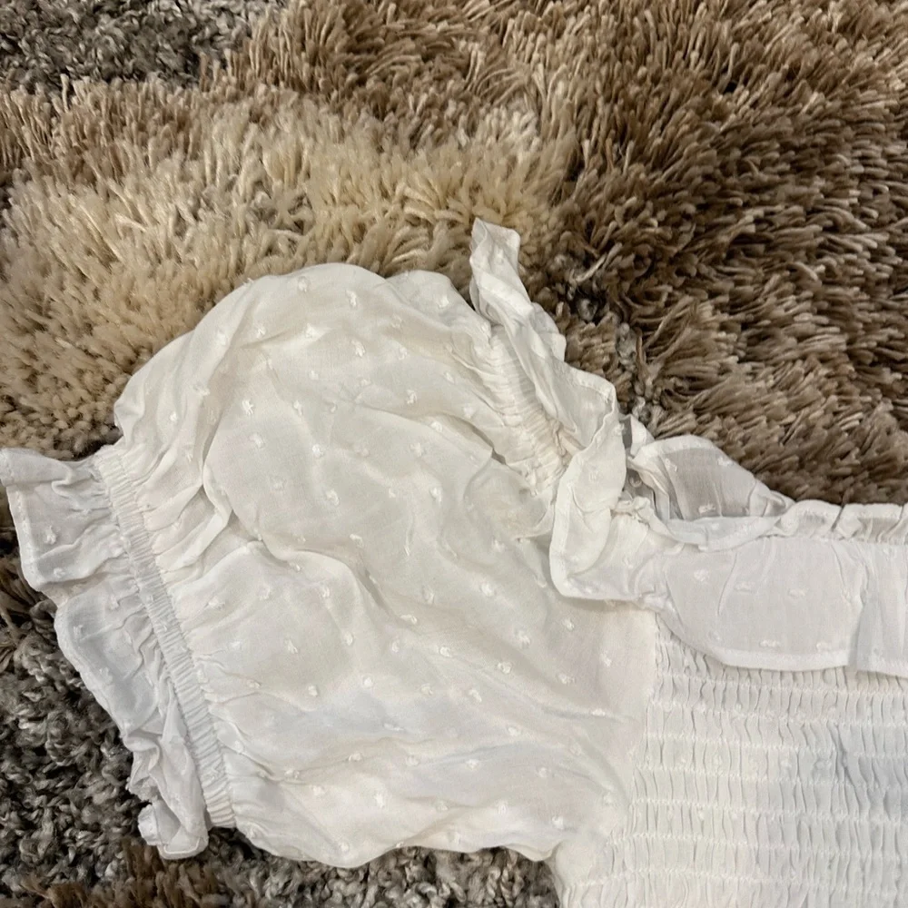 NWOT Express Summer White Ruffle Sleeve Blouse Top Shirt