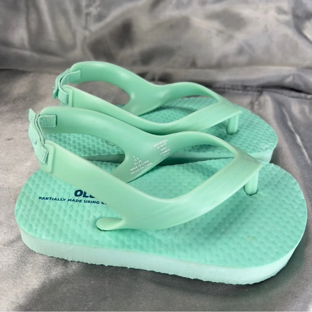 Old Navy Flip Flops Toddler Unisex Size 5 Mint Green Elastic Back Strap Beach‎