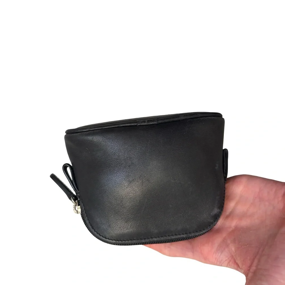 Coach vintage Black Leather Cosmetic Bag nickel