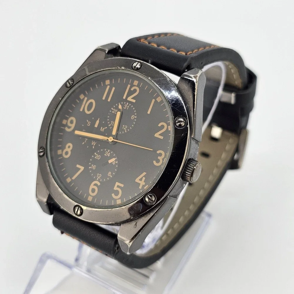 Men's Analog Watch 46MM Black Dial Brown Faux Leather Bands New Battery