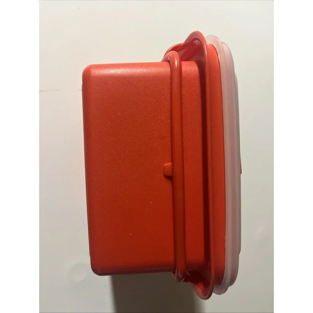 Tupperware vintage 1970s