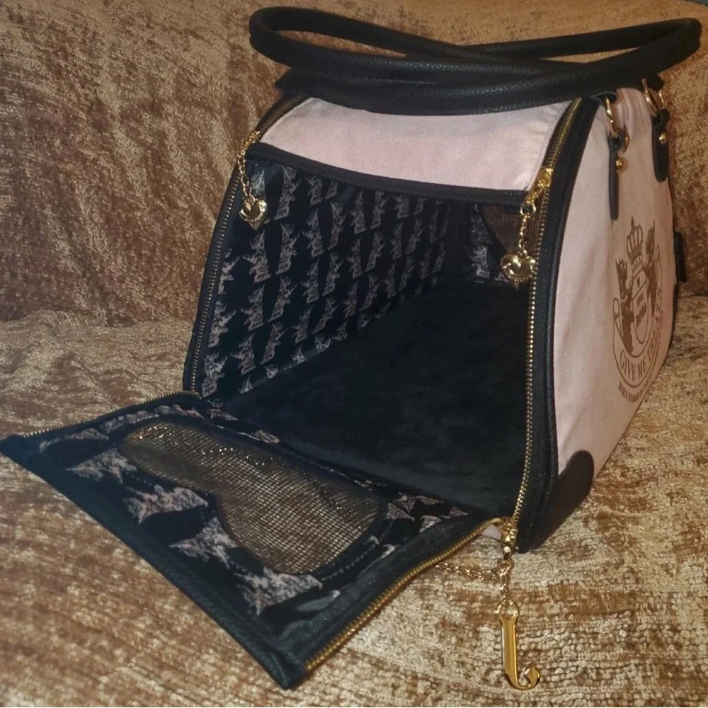 Juicy Couture fashionable juicy