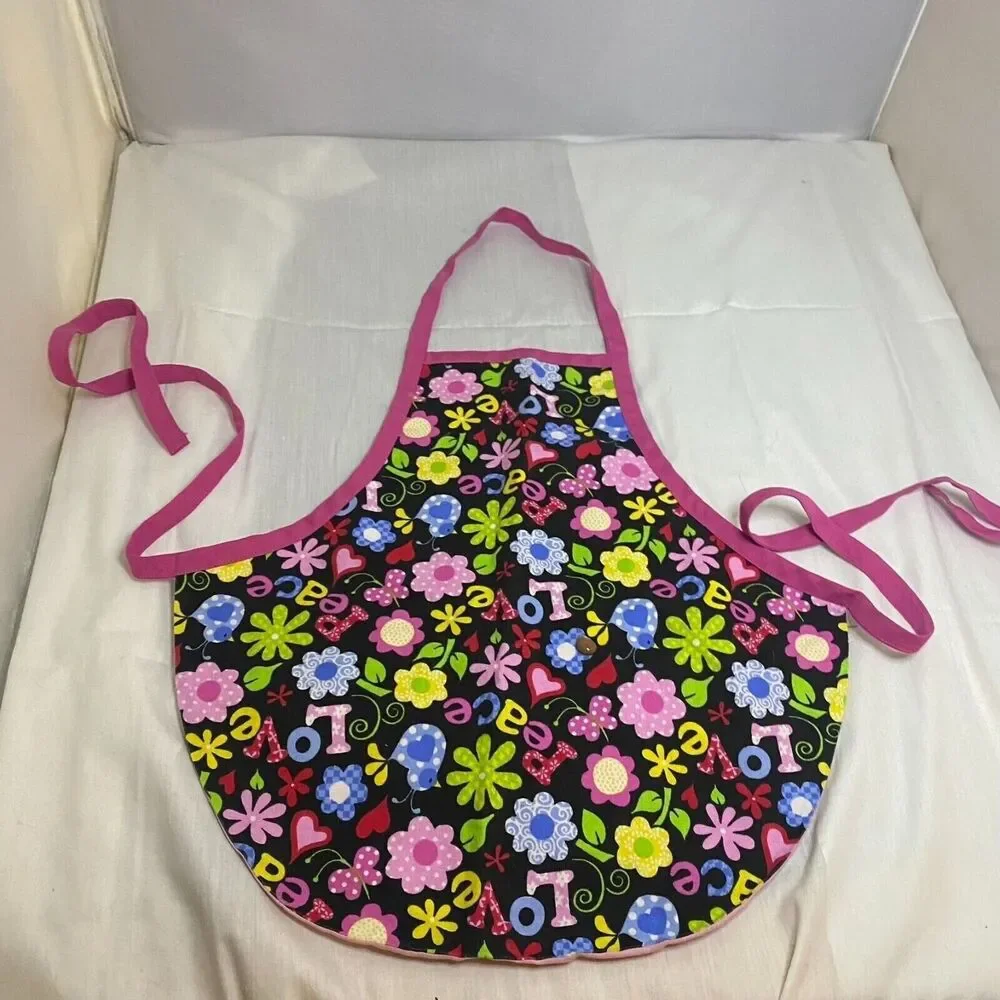 #7123 Girls Child Small Apron Peace Love 15 inch long size 3-5