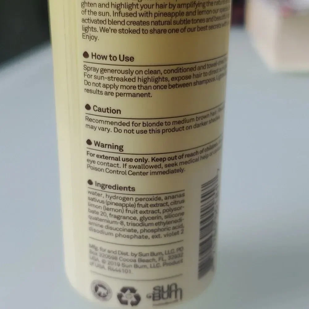 Brand new Sun Bum Hair Lightener - Blonde