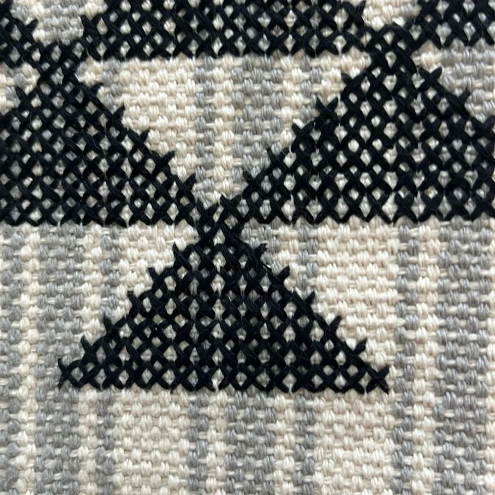 Pendleton lyons cross