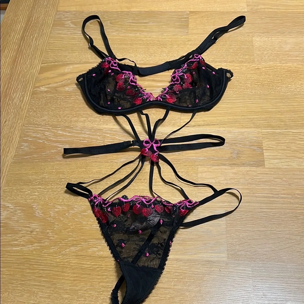 Victorias Secret sheer black
