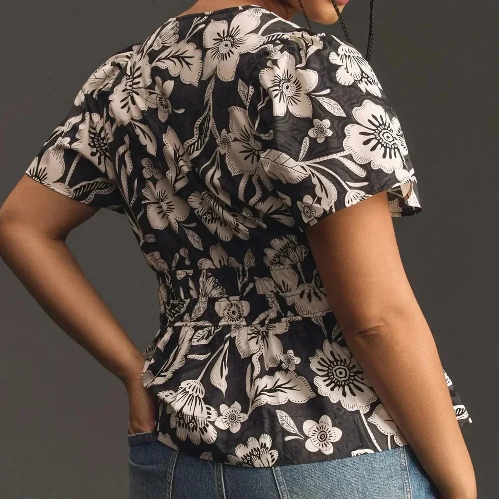 Anthropologie The Somerset Blouse Black & White Floral V-Neck Puff Sleeve Peplum