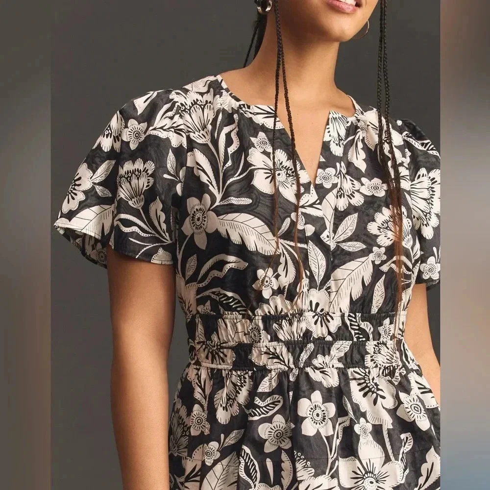 Anthropologie The Somerset Blouse Black & White Floral V-Neck Puff Sleeve Peplum
