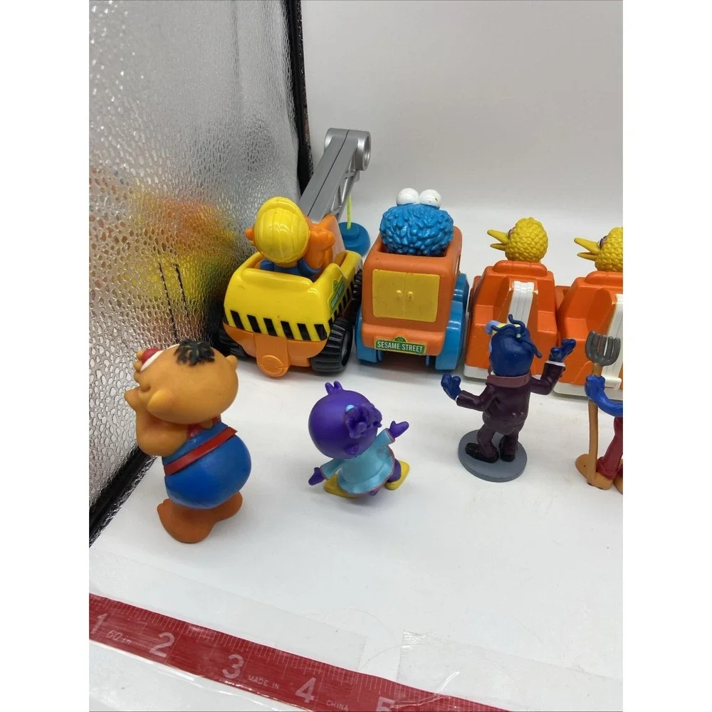 Sesame Street Figures & Muppets  Lot (14) Some Vintage Big Bird Gonzo Ernie Burt