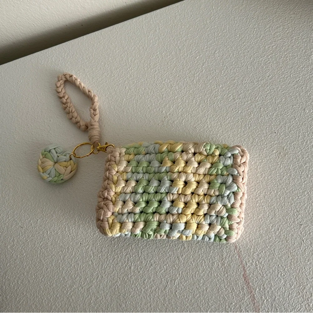 N/A handmade crocheted