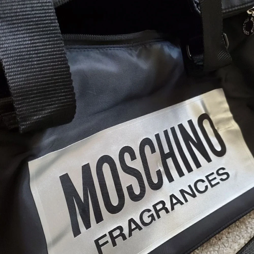 Moschino sleek duffel