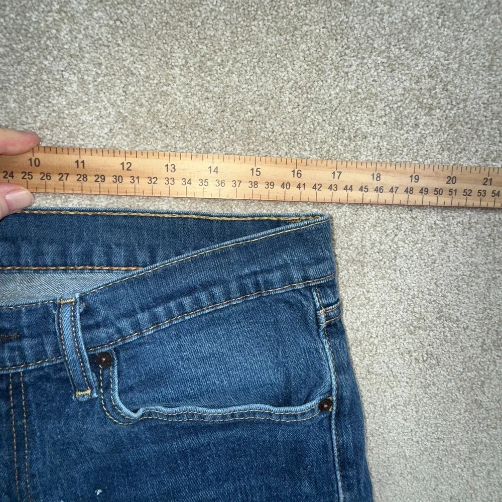 Levis color regular fit