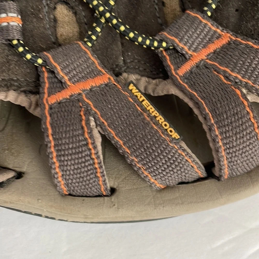 Keen Men’s Kanyon Waterproof Sandals Brown 11.5/12