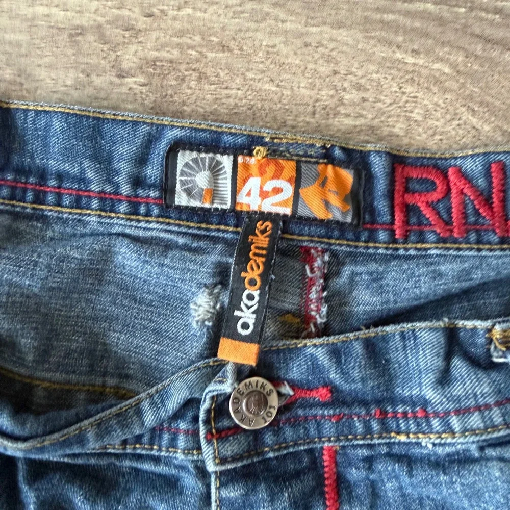 Akademiks baggy jeans