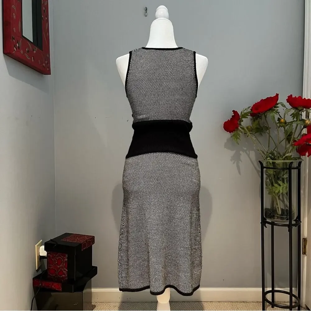 Moda International new without