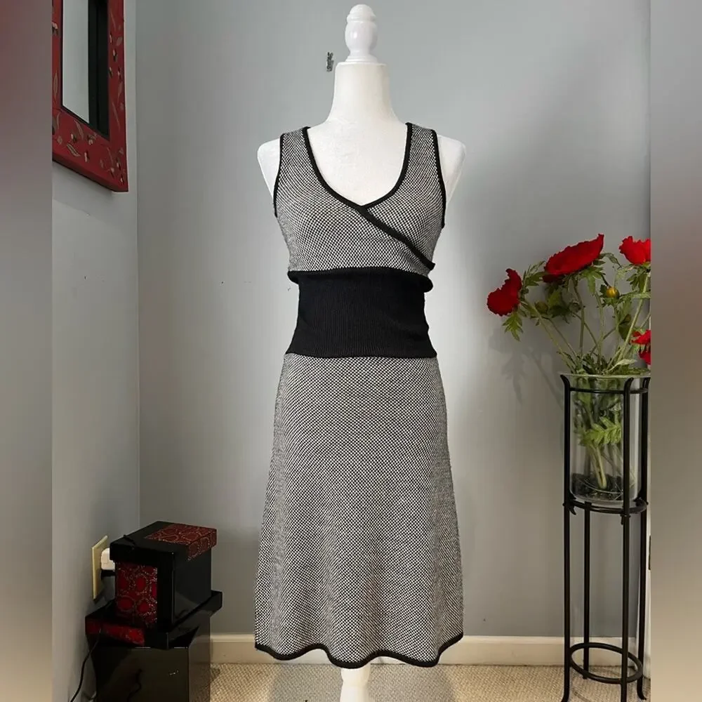Moda International new without