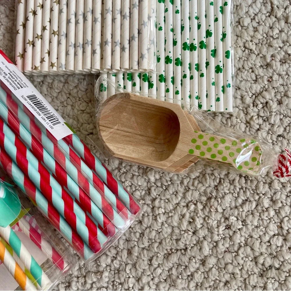 PAPER‎ STRAWS BUNDLE + WOODEN SCOOP!!
