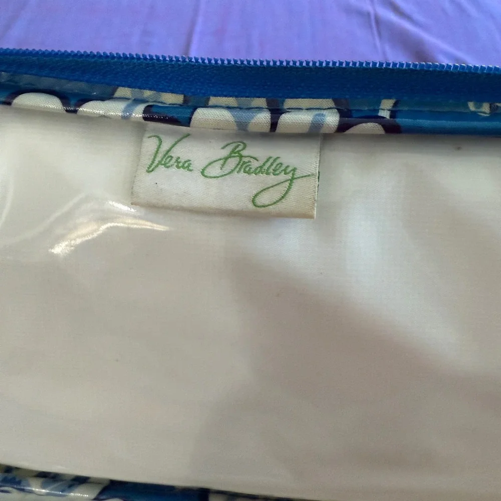 Vera Bradley Large‎ Cosmetic Bag Blue Lagoon Retired Pattern Coated Wipeable