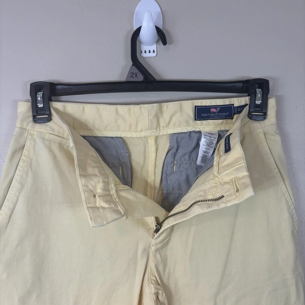 Vineyard Vines tag reads